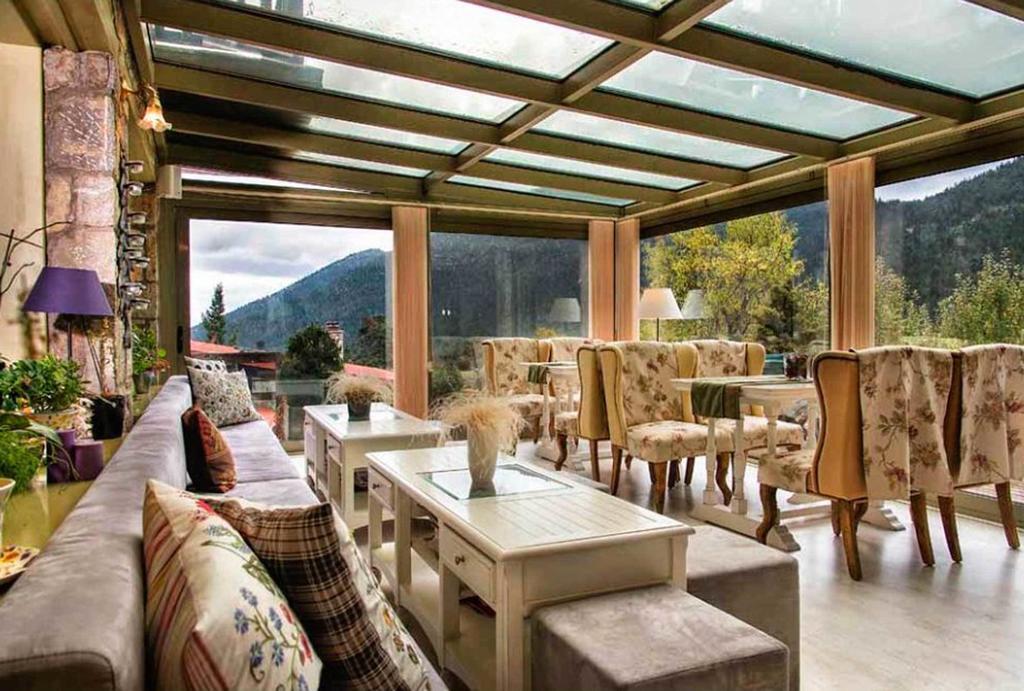 Boutique Hotel Skamnos 아라초바 외부 사진