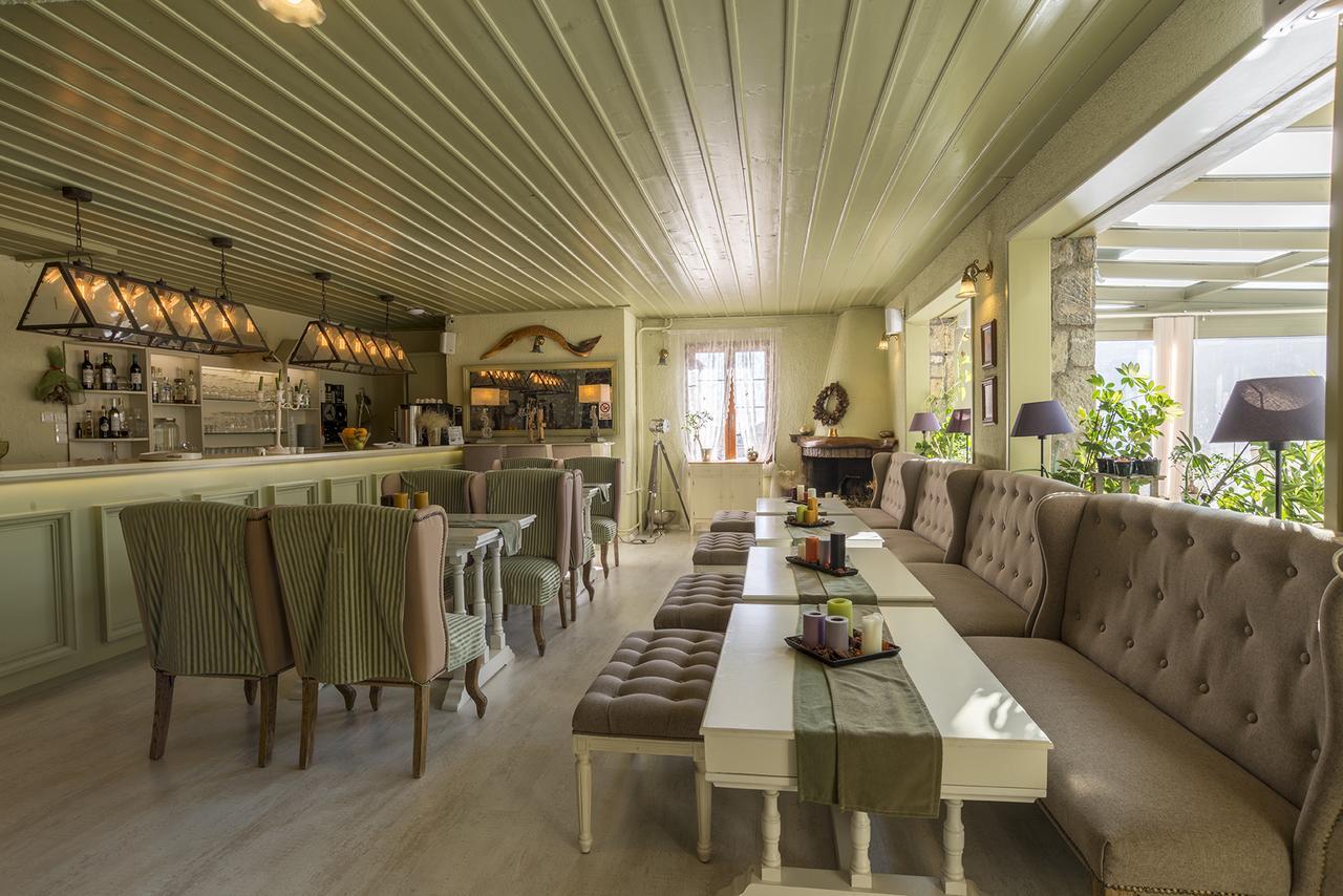 Boutique Hotel Skamnos 아라초바 외부 사진